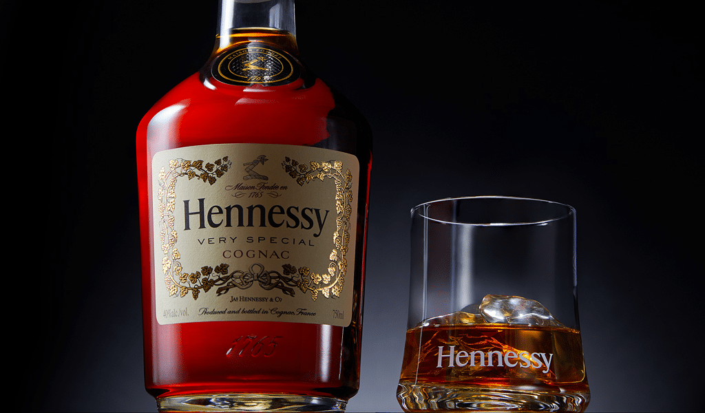 hennessy label vector