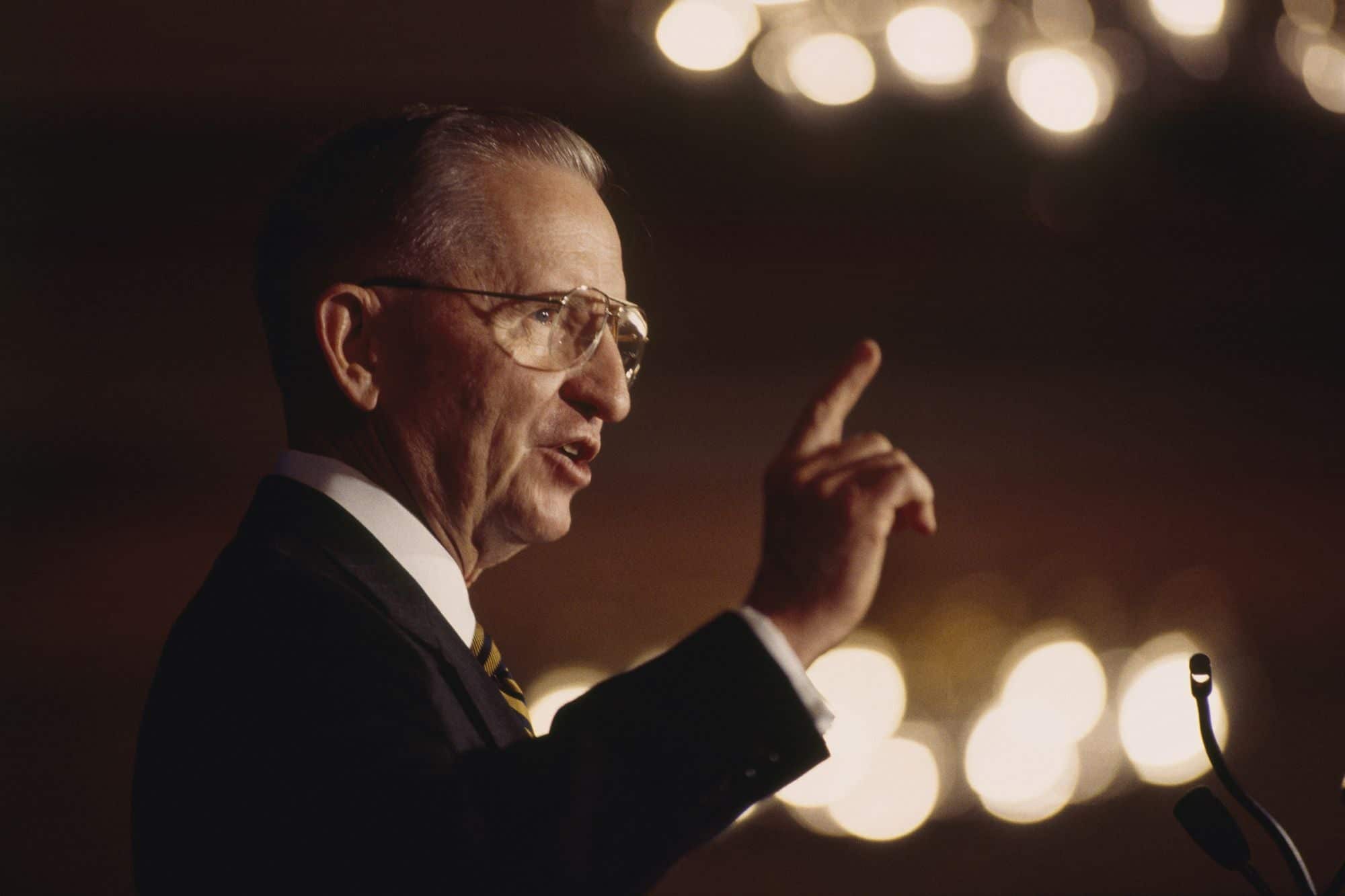 ross-perot-shares-11-quotes-about-small-business-success-turbologo